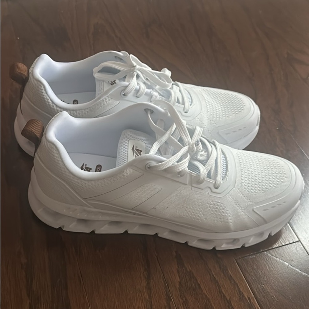 Avia White Athletic Shoes